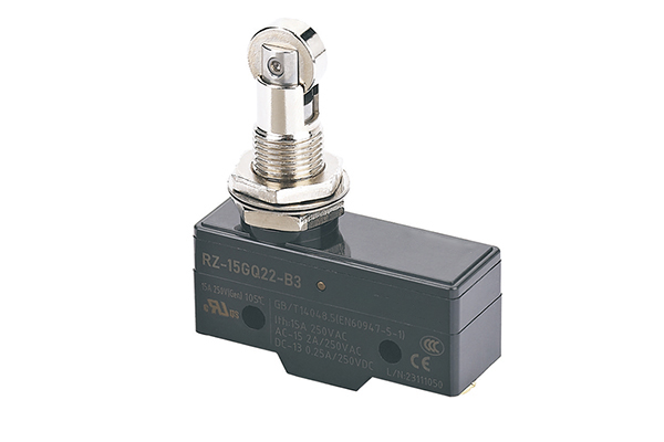 {RZ-15GQ22-B3 面板安裝式滾輪柱塞型 width=